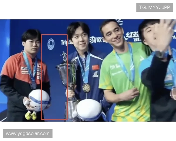 王楚钦拥抱法国名将却冷落松岛辉空